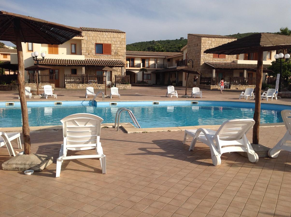 Club Esse Residence Capo D'Orso Palau Eksteriør billede