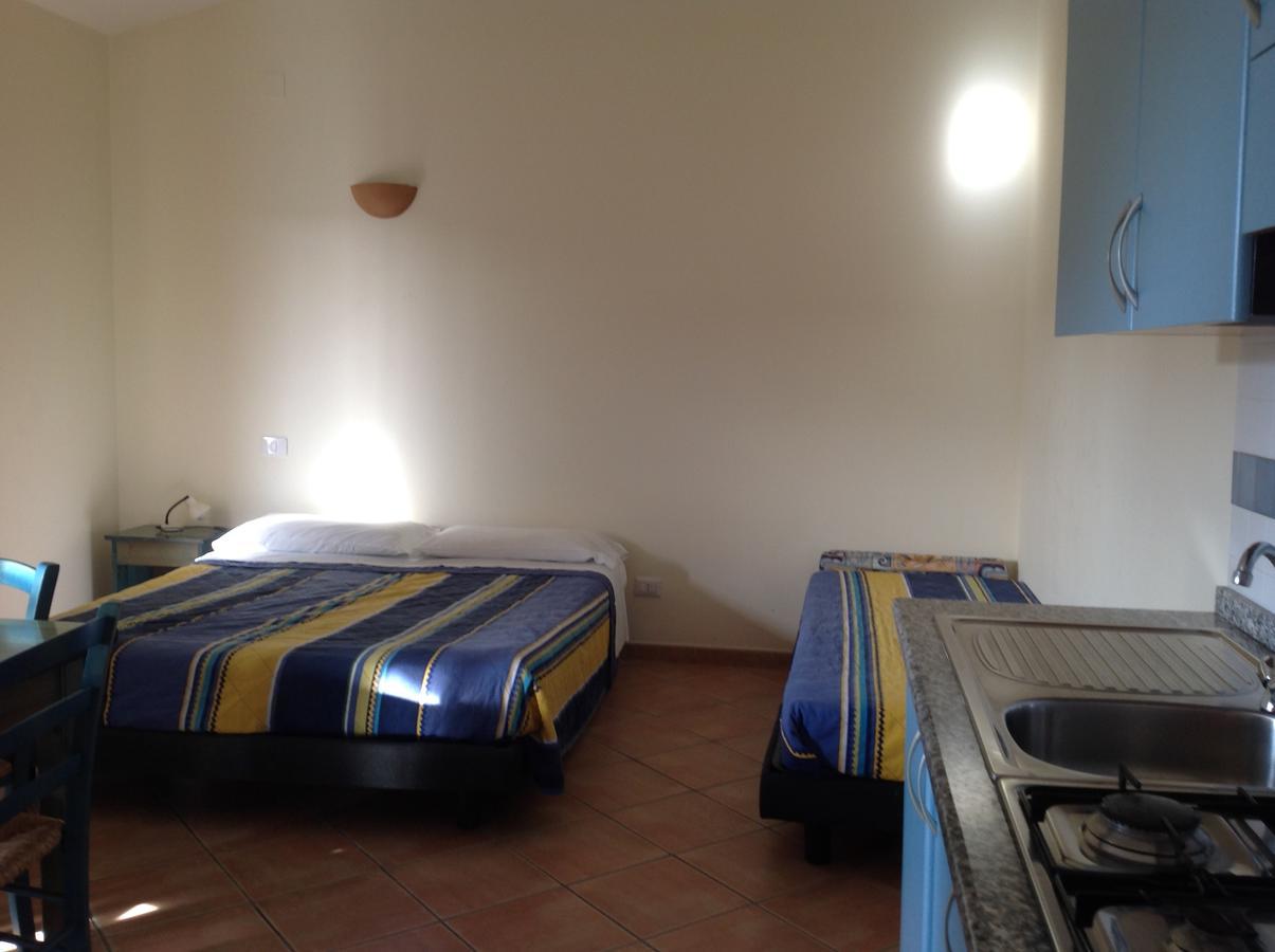 Club Esse Residence Capo D'Orso Palau Eksteriør billede
